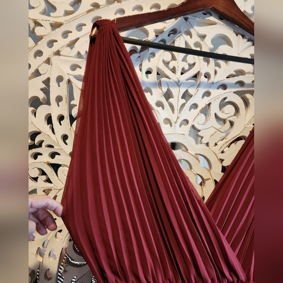 ARITIZA WILFRED BRICK COLOR PLEATED DRESS V NECK A-LINE SZ MEDIUM - Picture 8 of 13